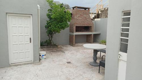 Villa Maria Apartment | Casa pequeña recién remodelada