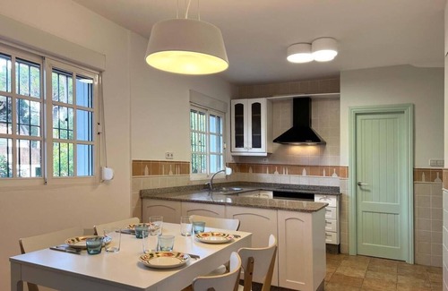 Cabo Roche House | Casa Pino Gordo - Fantastic family home for up to 8 pax with private pool and close to the beach in Conil Roche