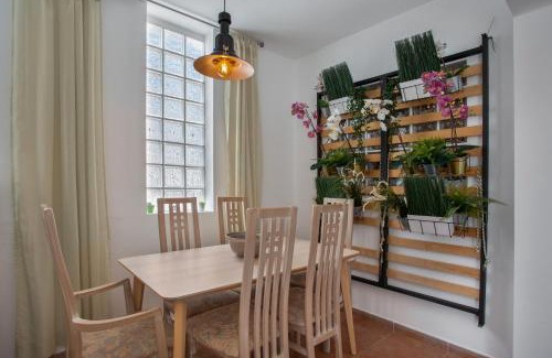 Costa Teguise Apartment | Casa Queen Ovetus Planta Baja