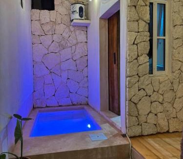 Isla Mujeres Apartment | Casa roca