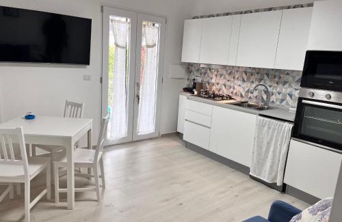 Formia Apartment | Casa sul Mare Formia Con una Splendida Terrazza