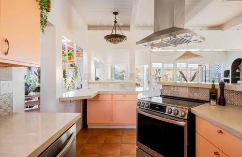 Twentynine Palms House | Casa Tierra - Secluded Oasis with Pool and Hot tub!