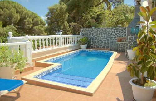 Sant Cebria de Vallalta House | casa vacacional con piscina privada