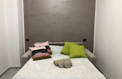 Monopoli Apartment | CASA VACANZE MODERN WALLS