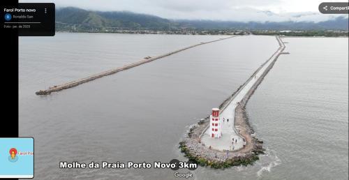 Porto Novo House | Casa Ventilada e Confortável, Perto da Rodovia e 2km da Praia