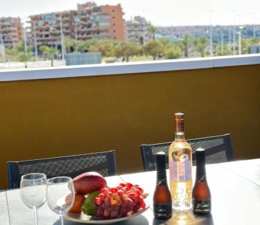 Els Arenals del Sol Apartment | Casa Zamora