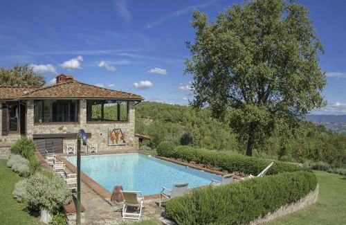Castellina in Chianti Villa | Casale Cipressi