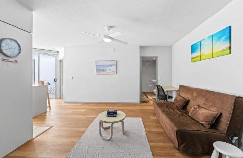 Kelvin Grove Apartment | CASSA KG - 1B1B Modern Apartment Close to QUT & City