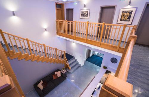 Partizanske House | Cassian Inn