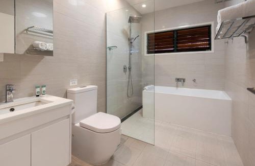 Hamilton Island House | Casuarina 16 - 3 Bedroom House With 180 Degree Ocean Views, Buggy & Valet Service