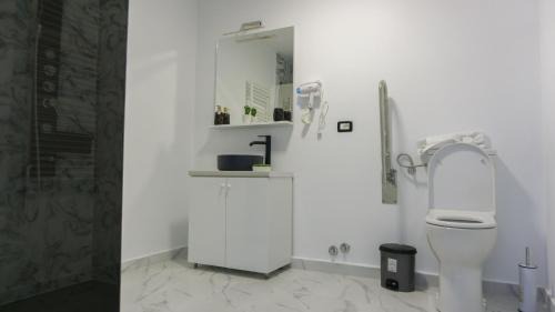 Dragus House | Casuta din drumul muntelui