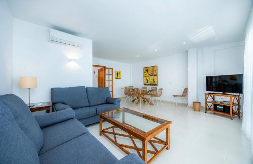 Puerto de Pollensa Apartment | Catalina 2b tres dormitorios