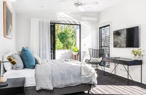 Byron Bay Villa | Catalinas - Byron Bay villa near beach with pool