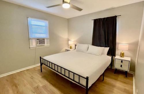 Joslyn Castle Apartment | Cathedral 4-Close to UNMC