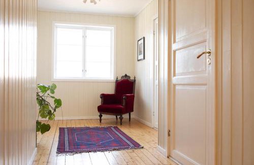 Reine House | Catogården - Boutique Home & Activity Centre