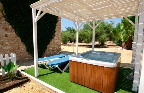L'Ampolla House | Cau d'Amor