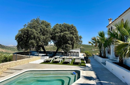 Setenil de las Bodegas Apartment | 'Cave 1' Room with Mountain Views, Private Pool and Wi-Fi