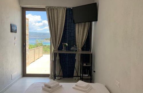 Aristotelis Apartment | Cave studios