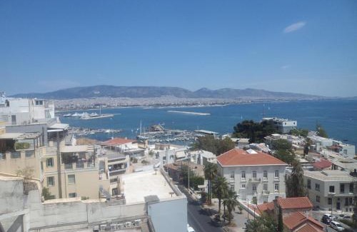 Piraeus Hotel | Cavo D' Oro