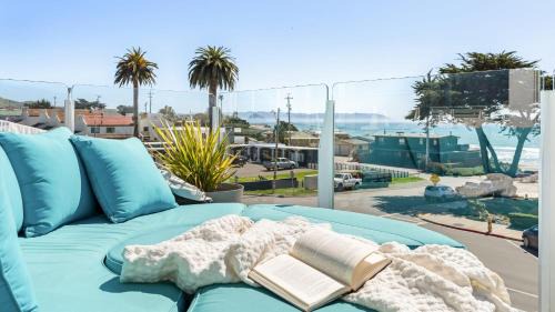 Cayucos House | Cayucos Duo 2 Bungalows w Views Lounge Space Pet Friendly