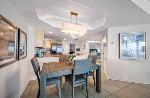 Sand Key Condo | ⭐CBC 1-9B –Amazing deals- Beachfront-Pool-Hot Tub-Tennis-Gym!⭐
