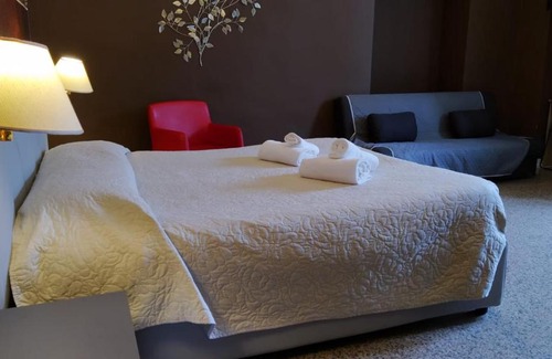 Bari City Centre House | CconfortHotels R&B Central Rooms