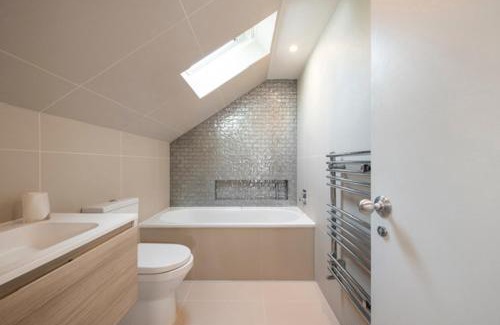 Mortlake Apartment | Cece