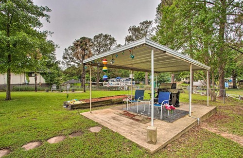 Cedar Creek Reservoir House | Cedar Creek Reservoir Home with Private Boat Launch!