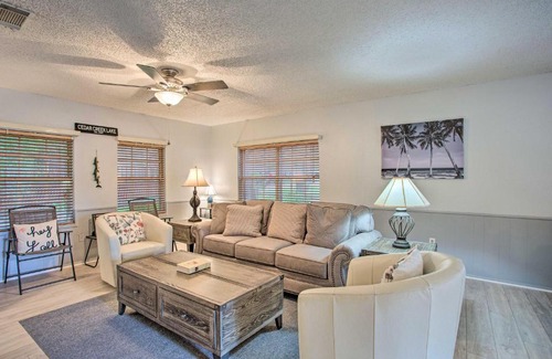 Cedar Creek Reservoir House | Cedar Creek Reservoir Home with Private Boat Launch!
