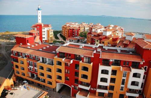 Aheloy Apartment | Celestial Bay Studio in Marina Cape