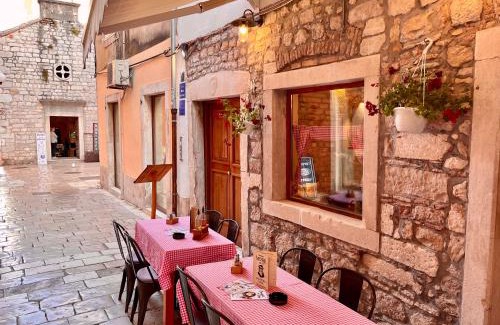 Zadar Old Town Apartment | Centar - Apartman Studio MOZZIRA Free breakfast