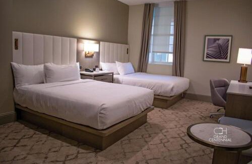Gulfport Hotel | Centennial Plaza Resort Gulfport