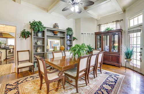 Albany House | Central Albany Home with Covered Porch & Patio!