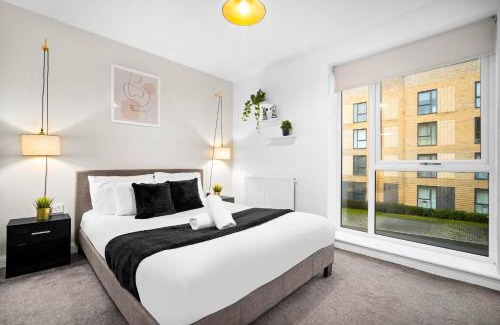 Bordesley Apartment | Central Apartment - Gated Access - Secure Parking 16SL
