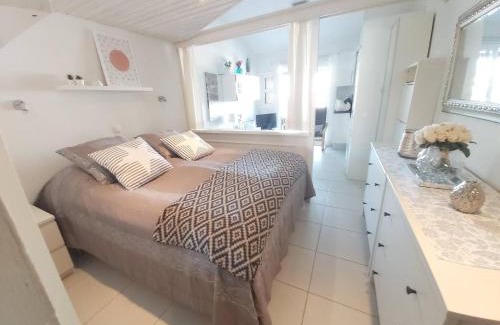 Arguineguin House | Central Apartment With Sea Views