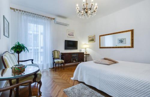 Zadar Old Town Apartment | Central Palace Apartment