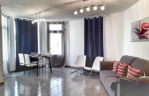 Puerto del Carmen Apartment | Central Seaview Apartment Puerto del Carmen