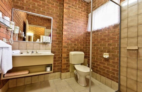 Yarrawonga Hotel | Central Yarrawonga Motor Inn