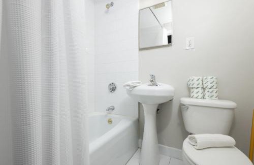 Prudential - St. Botolph Apartment | Centrally Located Basic Studio