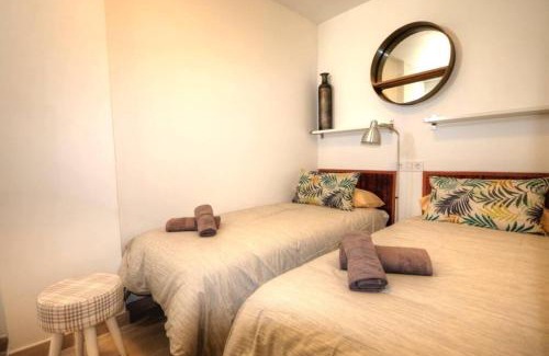 Playa del Ingles Apartment | CÉNTRICO APARTAMENTO 737 by CASAS COCODRILO