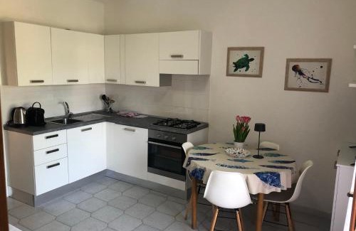 San Teodoro City Centre Apartment | Centro e Cinta beach free bikes
