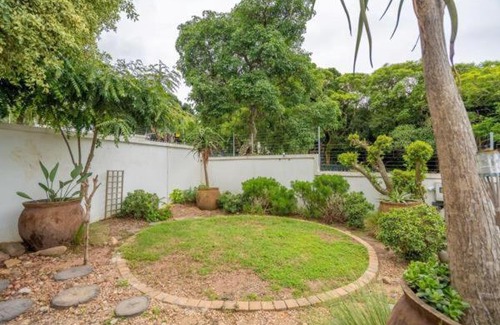 Essenwood House | CHAKA CHAKA