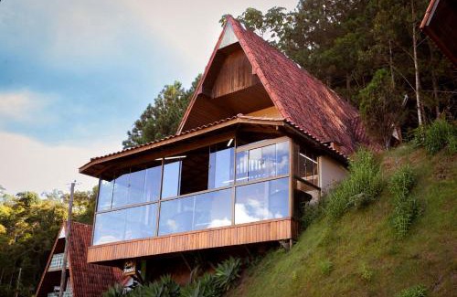 Vitor Hugo Ski Chalet | Chalé com lazer no Hotel Fazenda China Park ES