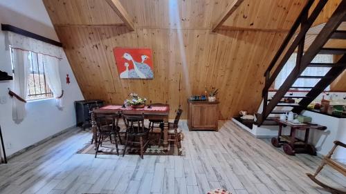 Monte Verde Ski Chalet | Chalé Não me Deixe