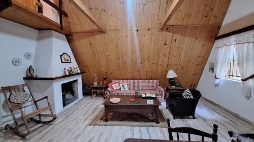 Monte Verde Ski Chalet | Chalé Não me Deixe