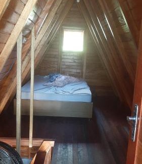 Mongagua Ski Chalet | CHALÉ PÉ NA ESTRADA