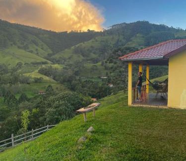 Goncalves Ski Chalet | Chalé Pico da Lua