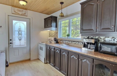 Adstock Ski Chalet | Chalet à Louer au Bord de L'eau - Lac du Huit