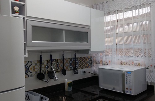 Boicucanga Beach Ski Chalet | Chalet (02) in Condominium Resid. less than 50 meters from the beach and next to the Shopping