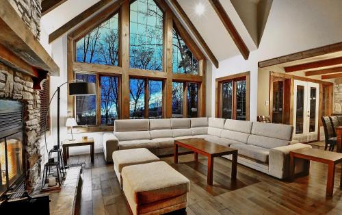 Stoneham Ski Chalet | Chalet 24 Chemin des Skieurs